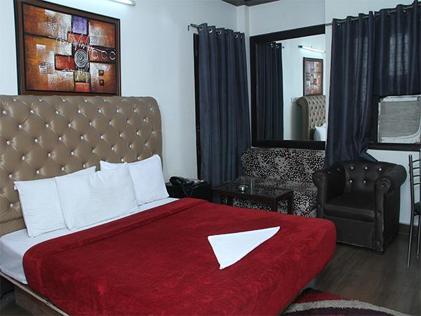 Dreamz Suites New Delhi Buitenkant foto
