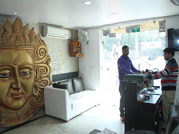 Dreamz Suites New Delhi Buitenkant foto