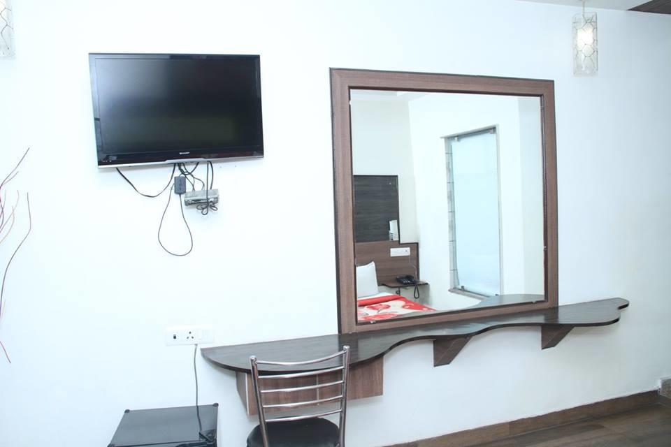 Dreamz Suites New Delhi Buitenkant foto